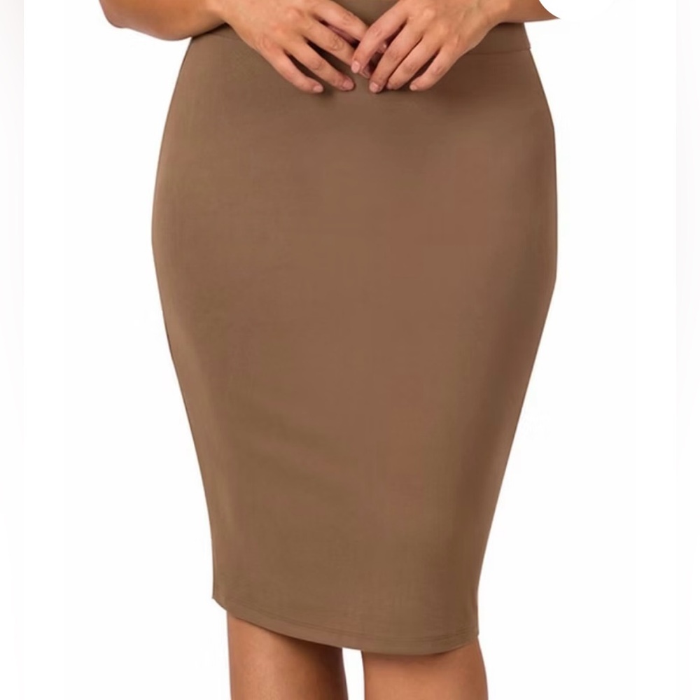 🟠NWT ZENANA High-Waist Pencil Knee Skirt in Mocha